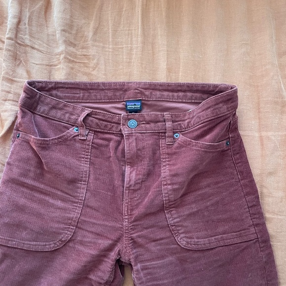 Burnt red Patagonia corduroys - Picture 2 of 3